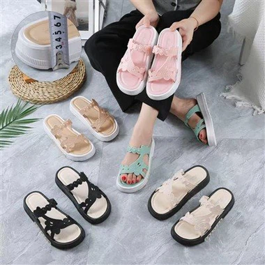 Hitro sušeči tobogani za tuširanje